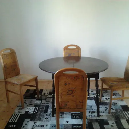 Apartment Ella - -cz - U Stadionu Miru 1735 Tábor