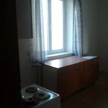 Ella - -cz - U Stadionu Miru 1735 *